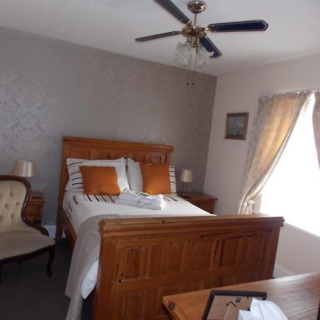 Ivy Bank Guest House Tenby Εξωτερικό φωτογραφία