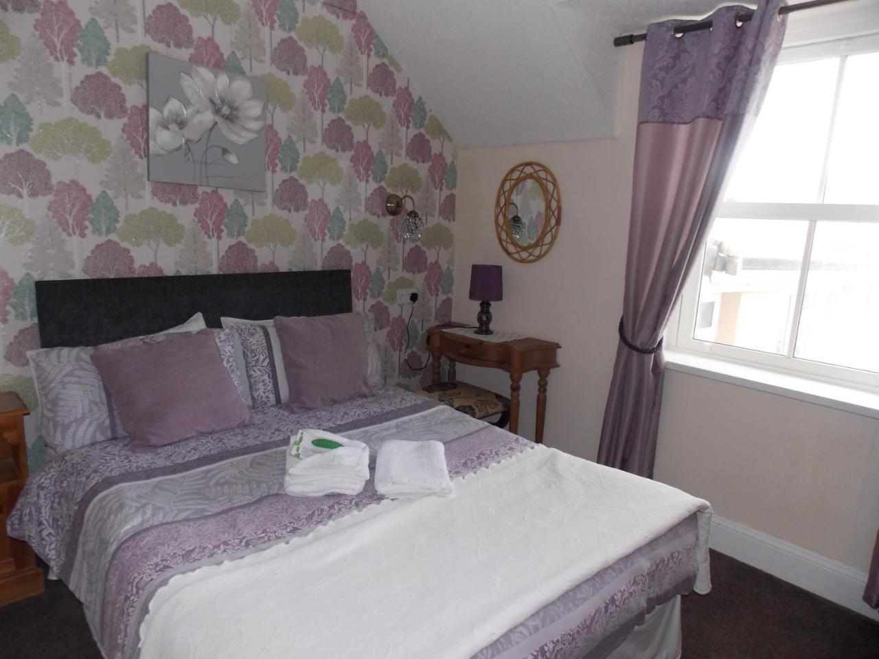 Ivy Bank Guest House Tenby Εξωτερικό φωτογραφία