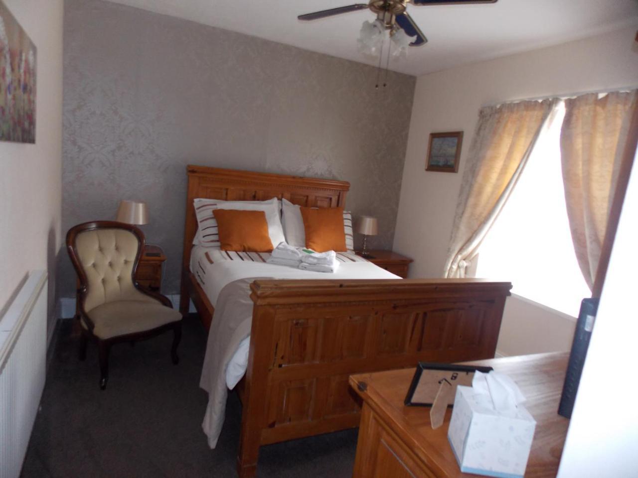 Ivy Bank Guest House Tenby Εξωτερικό φωτογραφία
