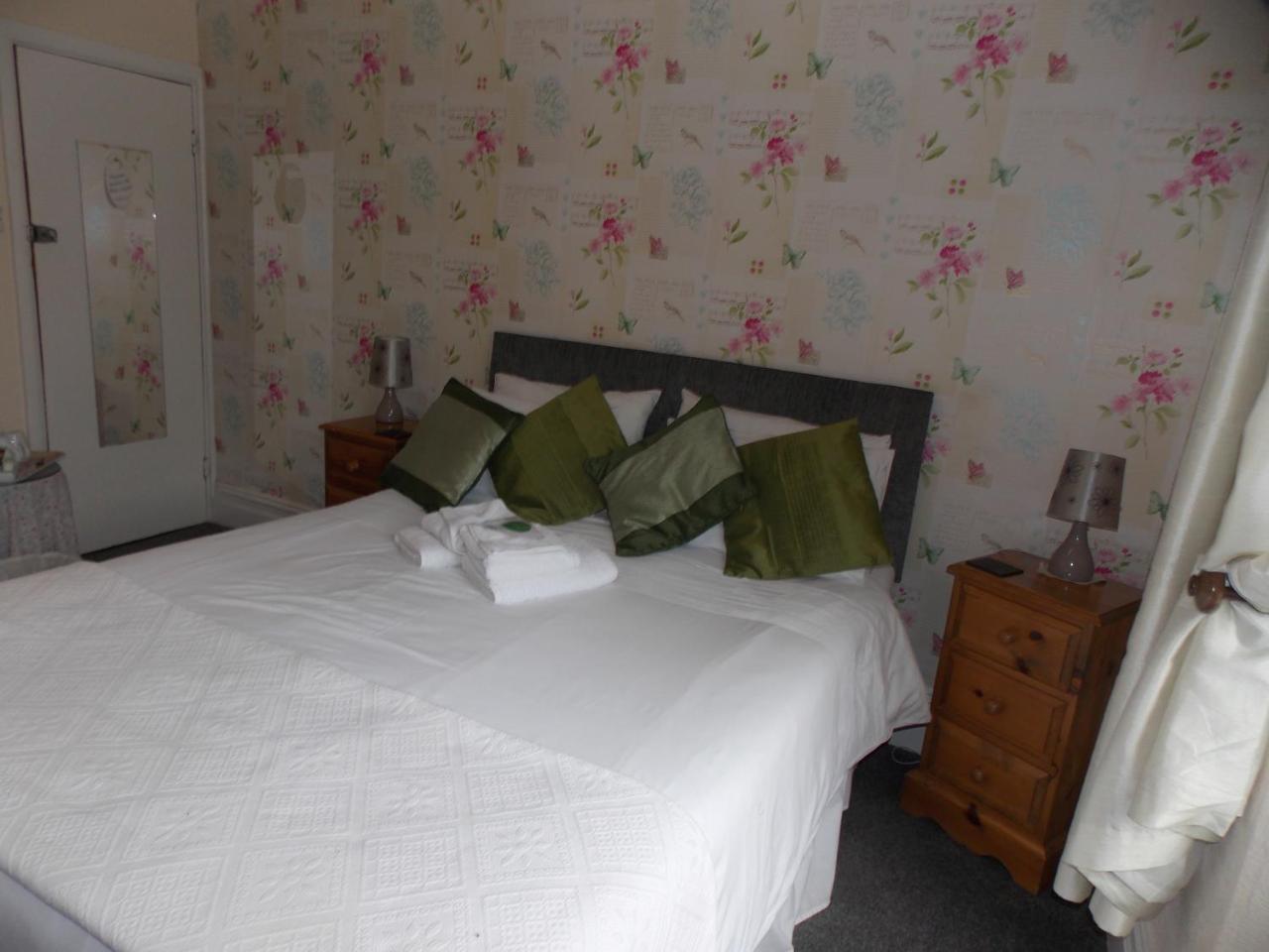 Ivy Bank Guest House Tenby Εξωτερικό φωτογραφία
