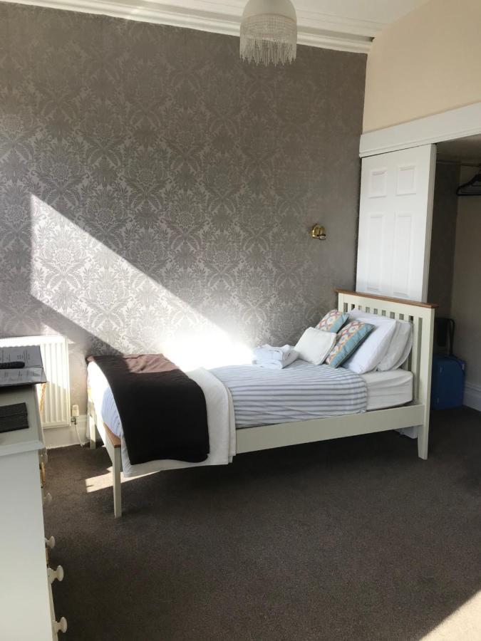 Ivy Bank Guest House Tenby Εξωτερικό φωτογραφία